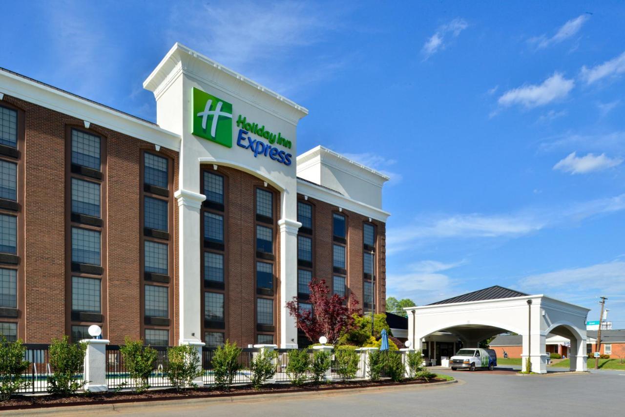 Holiday Inn Express Winston-Salem Medical Ctr Area Exteriör bild