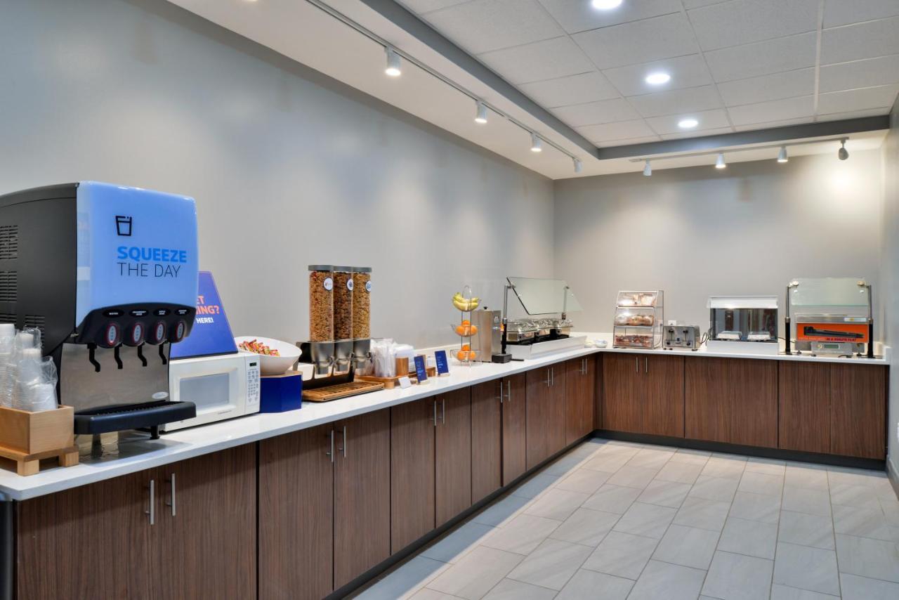 Holiday Inn Express Winston-Salem Medical Ctr Area Exteriör bild